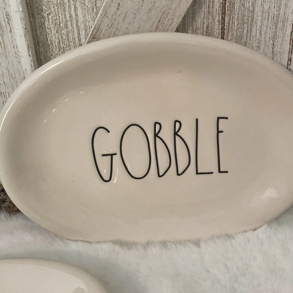 Rae Dunn Gobble Oval Plates